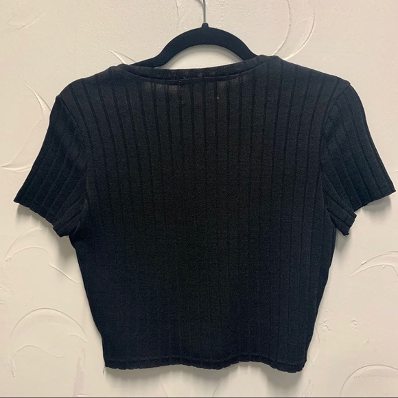 Black Cropped Top | Small - Picture 5 of 6